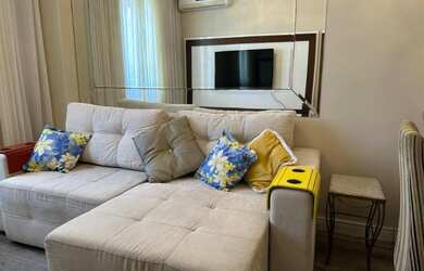 Imagem: O apartamento possui 1 Dormitório, 1 Banheiro, 1 Vaga na garagem