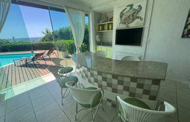 Imagem 9: LINDA CASA COM PISCINA ALTO PADRÃO FRENTE MAAR NA PRAIA DO ESTALEIRINHO