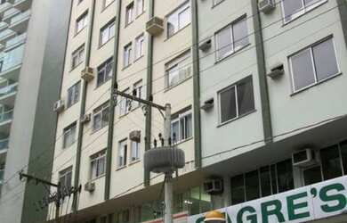 Imagem: O apartamento possui 1 Dormitório, 1 Banheiro, 48m² de Área