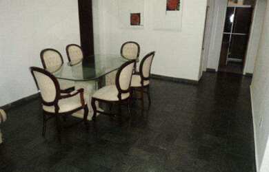 Imagem 4: Grande apartamento quadra MAR Balneário Camboriu