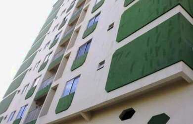 Imagem: O apartamento possui 1 Dormitório, 1 Banheiro, 1 Vaga na garagem