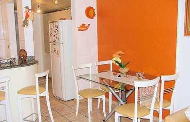 Imagem: O apartamento possui 1 Dormitório, 1 Banheiro, 1 Vaga na garagem