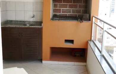 Imagem: O apartamento possui 2 Dormitórios, 1 Suíte, 2 Banheiros