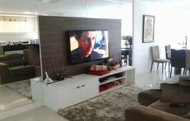 Imagem: O apartamento possui 3 Dormitórios, 3 Suítes, 4 Banheiros