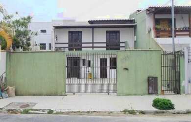 Imagem: A casa para temporada possui 2 Dormitórios, 1 Banheiro, 1 Vaga