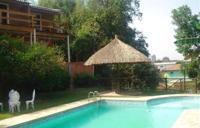 Imagem: A loja possui 3 Dormitórios, 3 Vagas na garagem, 8.300m² de