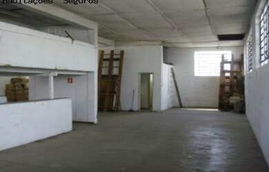 Imagem: O depósito possui 504m² de Área, 1m² de Área Privada e