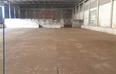 Imagem: O depósito possui 5 Banheiros, 2681m² de Área e 2067m² de