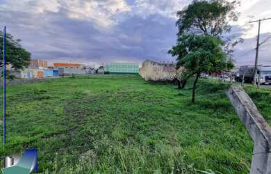 Imagem: O terreno possui 3.000m² de Área Privada e está localizado