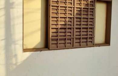 Imagem: A casa possui 2 Dormitórios, 1 Banheiro e 106m² de Área e