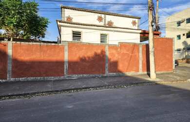 Imagem 2: CASA DE ESQUINA EM TERRENO DE 400 M2