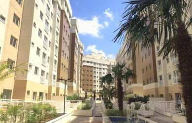 Imagem: O apartamento possui 2 Dormitórios, 1 Suíte, 2 Banheiros