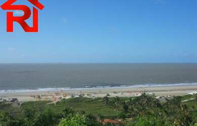 Imagem: O terreno possui 1.800m² de Área Privada e está localizado