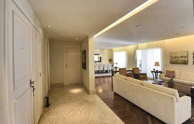 Imagem: O apartamento à venda possui 4 Dormitórios, 4 Suítes, 6 Banheiros