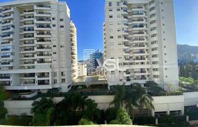 Imagem: O apartamento possui 3 Dormitórios, 1 Suíte, 2 Banheiros