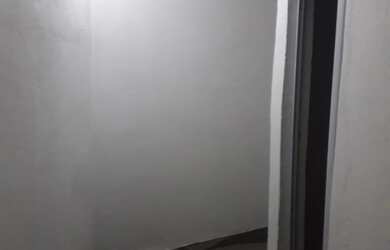 Imagem: A casa possui 1 Dormitório, 1 Banheiro, 35m² de Área e está