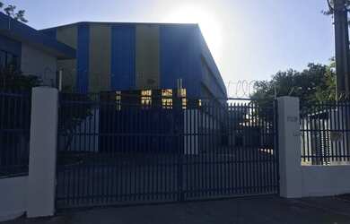 Imagem: O depósito possui Imóvel novo e está localizado em Novo