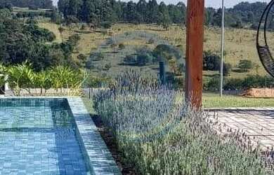 Imagem: O terreno possui 1000m² de Área Privada e está localizado