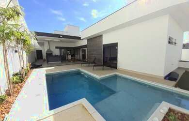 Imagem: A casa em condomínio à venda possui 3 Dormitórios, 3 Suítes