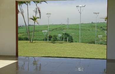 Imagem: O terreno possui 1283m² de Área Privada e está localizado