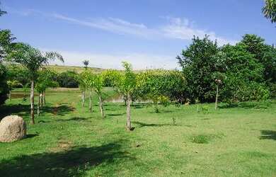 Imagem: O terreno possui 2.151m² de Área Privada e está localizado