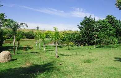 Imagem: O terreno possui 1.200m² de Área Privada e está localizado