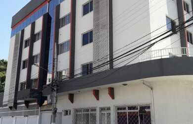 Imagem: O apartamento possui 2 Dormitórios, 1 Vaga na garagem, 81m²