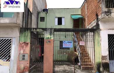 Imagem: A casa possui 3 Dormitórios, 3 Banheiros, 1 Vaga na garagem