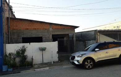 Imagem: A casa possui 5 Dormitórios, Imóvel novo e está localizado