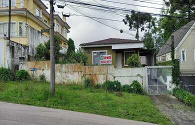 Imagem: O terreno possui 1.089m² de Área Privada e está localizado