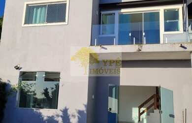 Imagem: A casa em condomínio possui 3 Dormitórios, 1 Suíte, 3 Banheiros