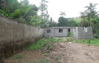 Imagem: O terreno possui 782m² de Área Privada e está localizado