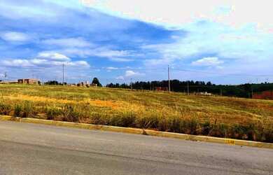 Imagem: O terreno possui 205m² de Área e está localizado em Iperozinho