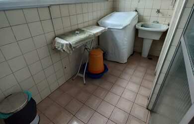 Imagem 11: 3 dormitórios, 1 suítes, 3 banheiro, 2 vagas na garagem, 93M² de Área Construída