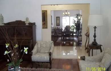 Imagem 9: 3 dormitórios, 1 suítes, 5 banheiro, 3 vagas na garagem, 200M² de Área Total