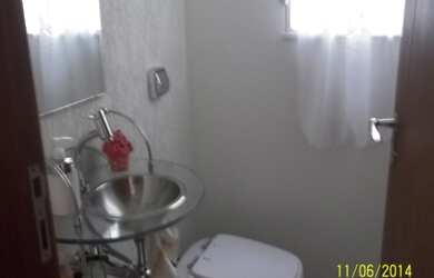 Imagem 11: 3 dormitórios, 1 suítes, 5 banheiro, 3 vagas na garagem, 200M² de Área Total