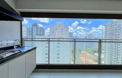 Imagem: O apartamento possui 3 Dormitórios, 3 Suítes, 4 Banheiros