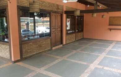 Imagem: A sala comercial possui 6 Dormitórios, 5 Suítes, 5 Banheiros