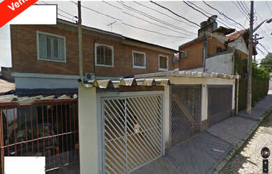 Imagem: A casa possui 2 Dormitórios, 2 Banheiros, 1 Vaga na garagem