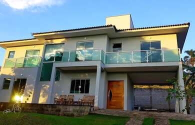 Imagem 1: Casa de Alto padrão localizada em condomínio em Atibaia