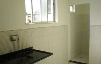 Imagem 3: 3 dormitórios, 1 suítes, 2 banheiro, 2 vagas na garagem, 270M² de Área Construída