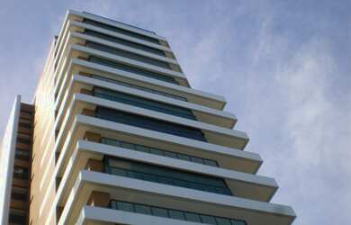 Imagem 2: 4 dormitórios, 4 suíte, 4 banheiro, 4 vagas na garagem, 305M² de Área Construída