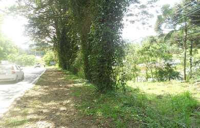 Imagem: O terreno possui 2.500m² de Área Privada e está localizado