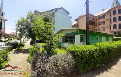 Imagem: O terreno possui 484m² de Área Privada e está localizado