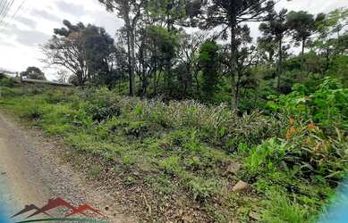 Imagem: O terreno possui 552m² de Área Privada e está localizado