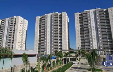 Imagem: O apartamento possui 2 Dormitórios, 1 Suíte, 2 Banheiros