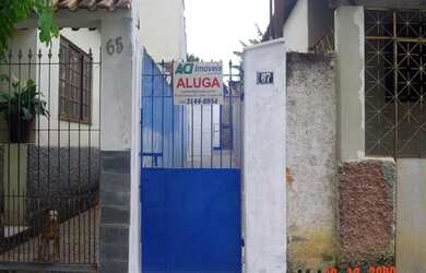 Imagem: A casa possui 1 Dormitório, 1 Banheiro e está localizado