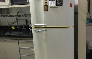 Imagem: A casa em condomínio possui 3 Dormitórios, 1 Suíte, 2 Banheiros