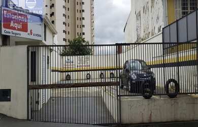 Imagem: A loja possui 210m² de Área e está localizado em Centro