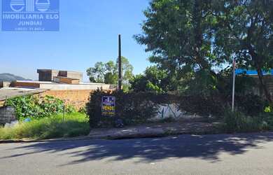 Imagem: O terreno possui 355m² de Área Privada e está localizado